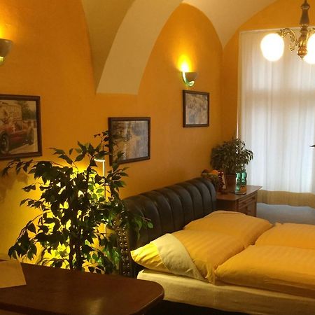 Centrum Tiffany Pension Domazlice Luaran gambar