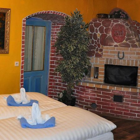 Centrum Tiffany Pension Domazlice Luaran gambar