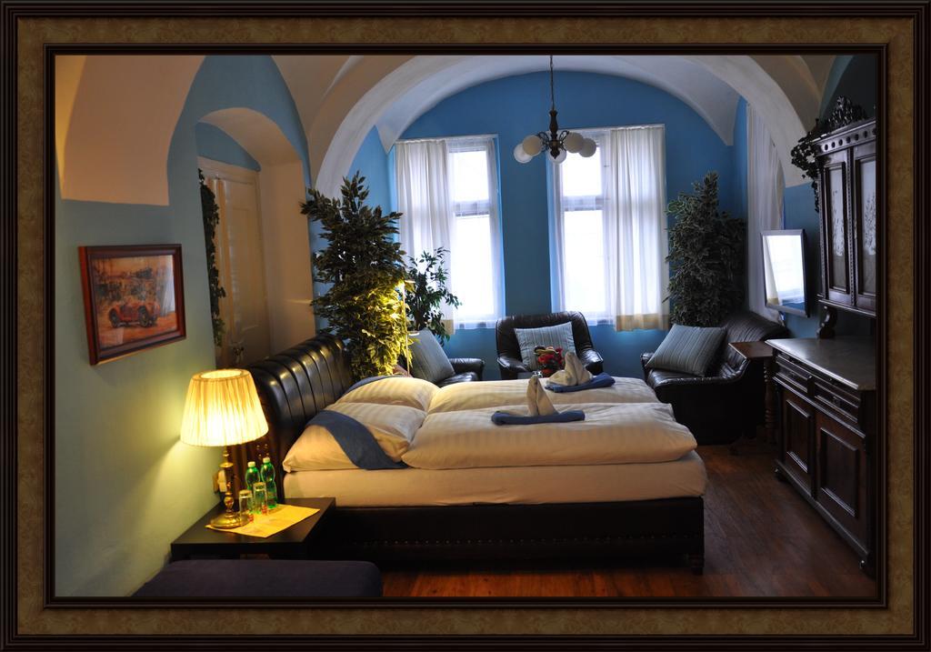 Centrum Tiffany Pension Domazlice Luaran gambar